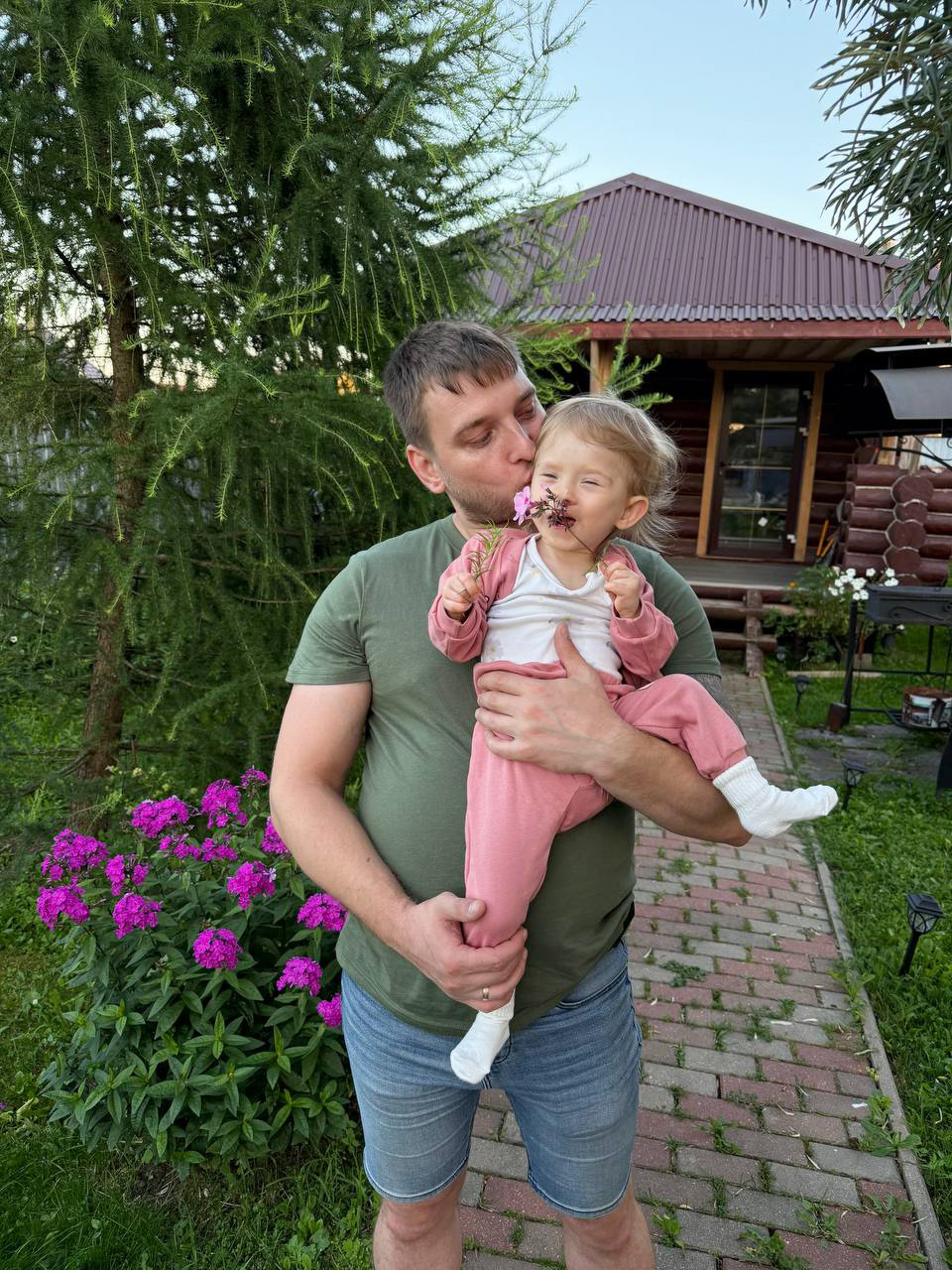 История Дианы и Иветты