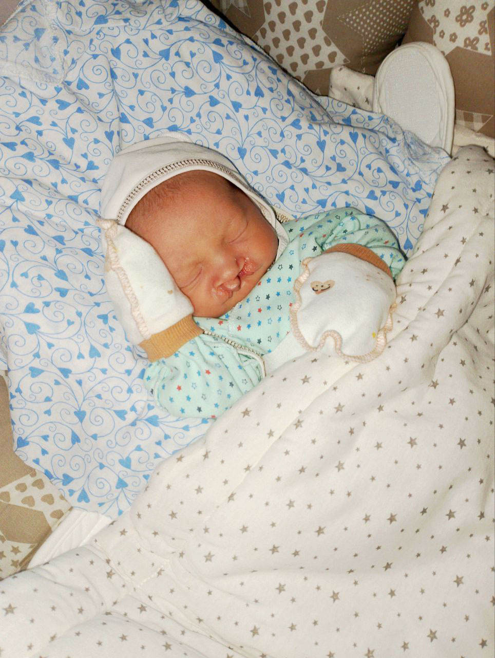 История Динары и Дениса