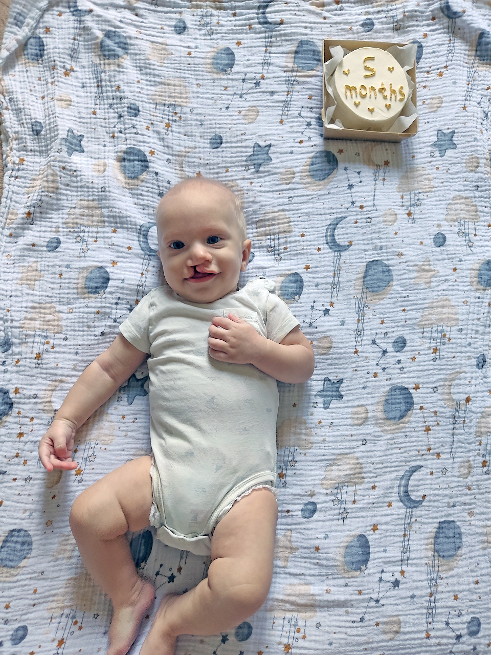 История Ольги, Матвея и Льва